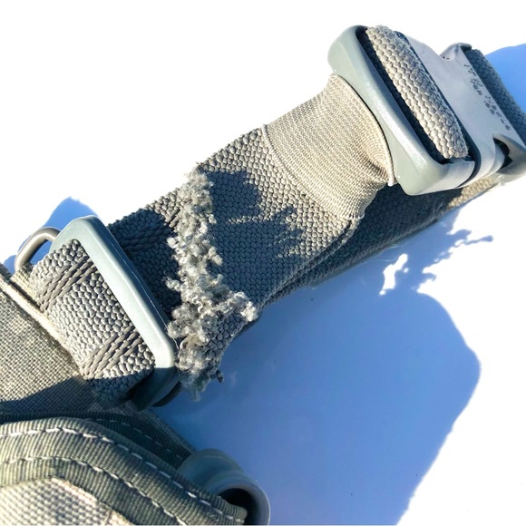 UH-92F-MS-UCA Eagle
Industries Molle Universal 92F
Holster Nsn 1095-01-541-1514 - Picture 6 of 12